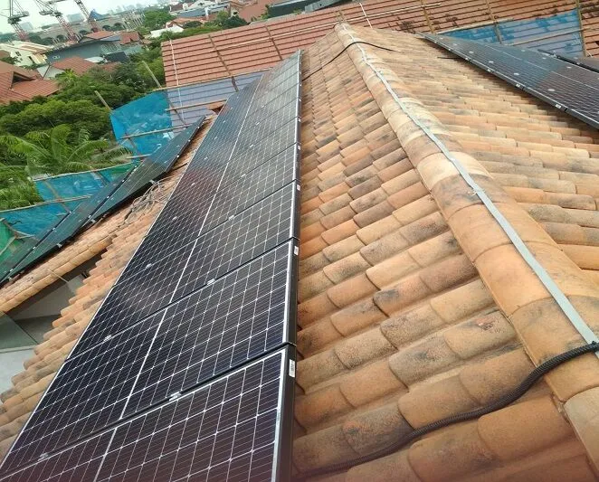 Solar Home Cypress Avenue